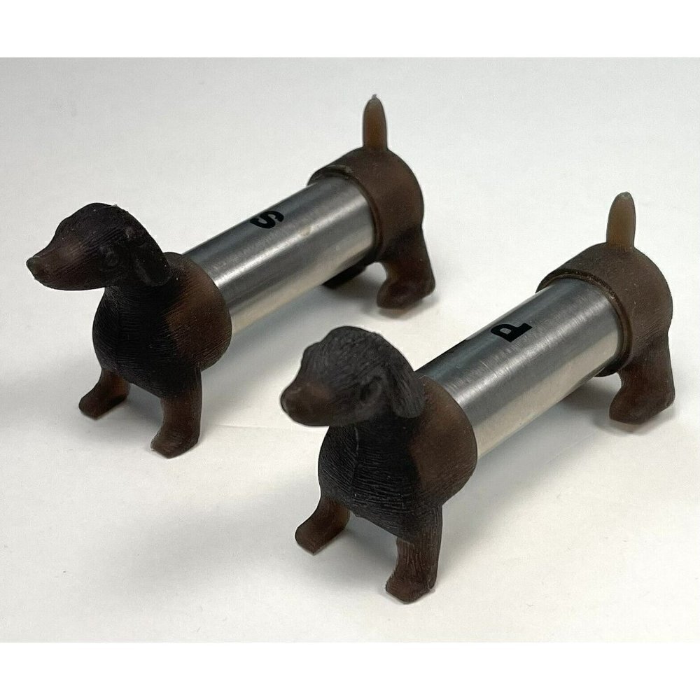 KIKKERLAND Stainless Steel/Rubber DACHSHUND Weiner Dog SALT & PEPPER SHAKERS EUC